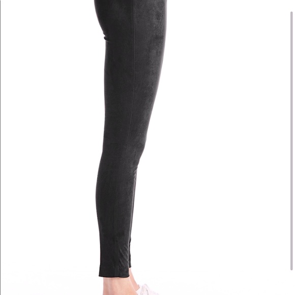 “I Love Tyler Madison” 💙 Leggings - the Quinn - size M NAVY - Picture 2 of 11